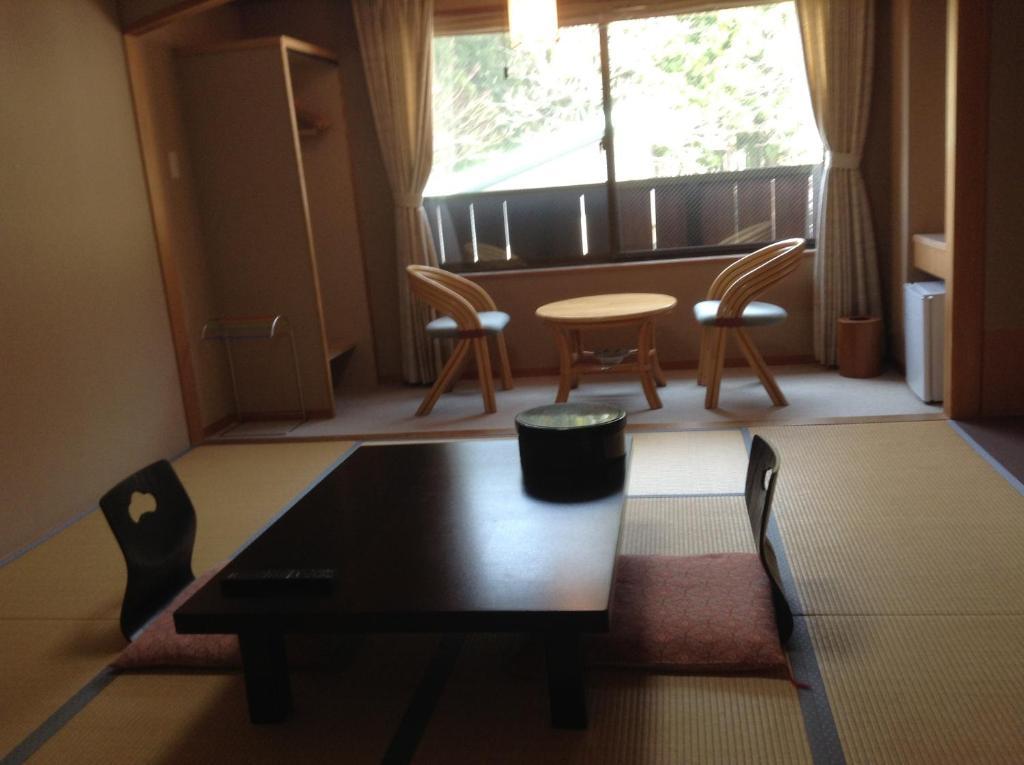 Bergtour Marukita Hotel Hakuba Buitenkant foto